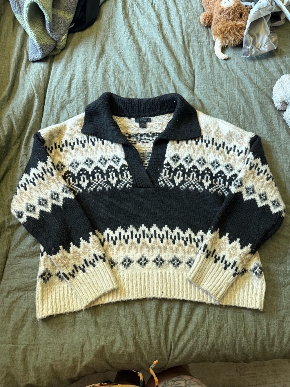 Black & Cream Collared Knit Sweater